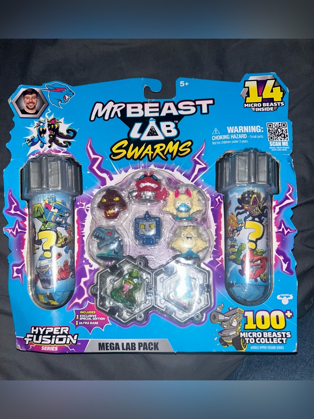 Mr Beast Lab Swarms Mega Lab Pack - Blue Micro Beasts Playset